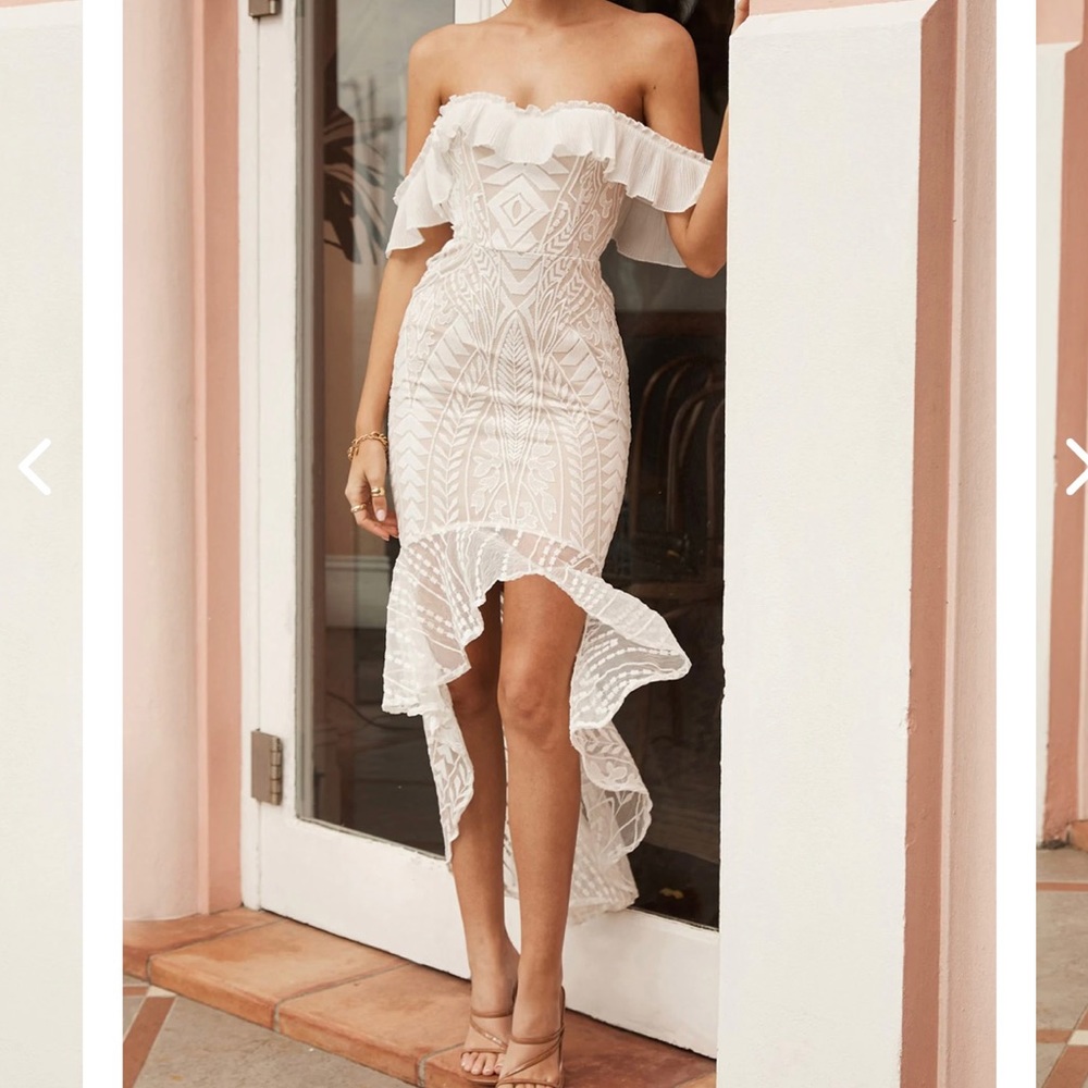 Beautiful vacay or event dress